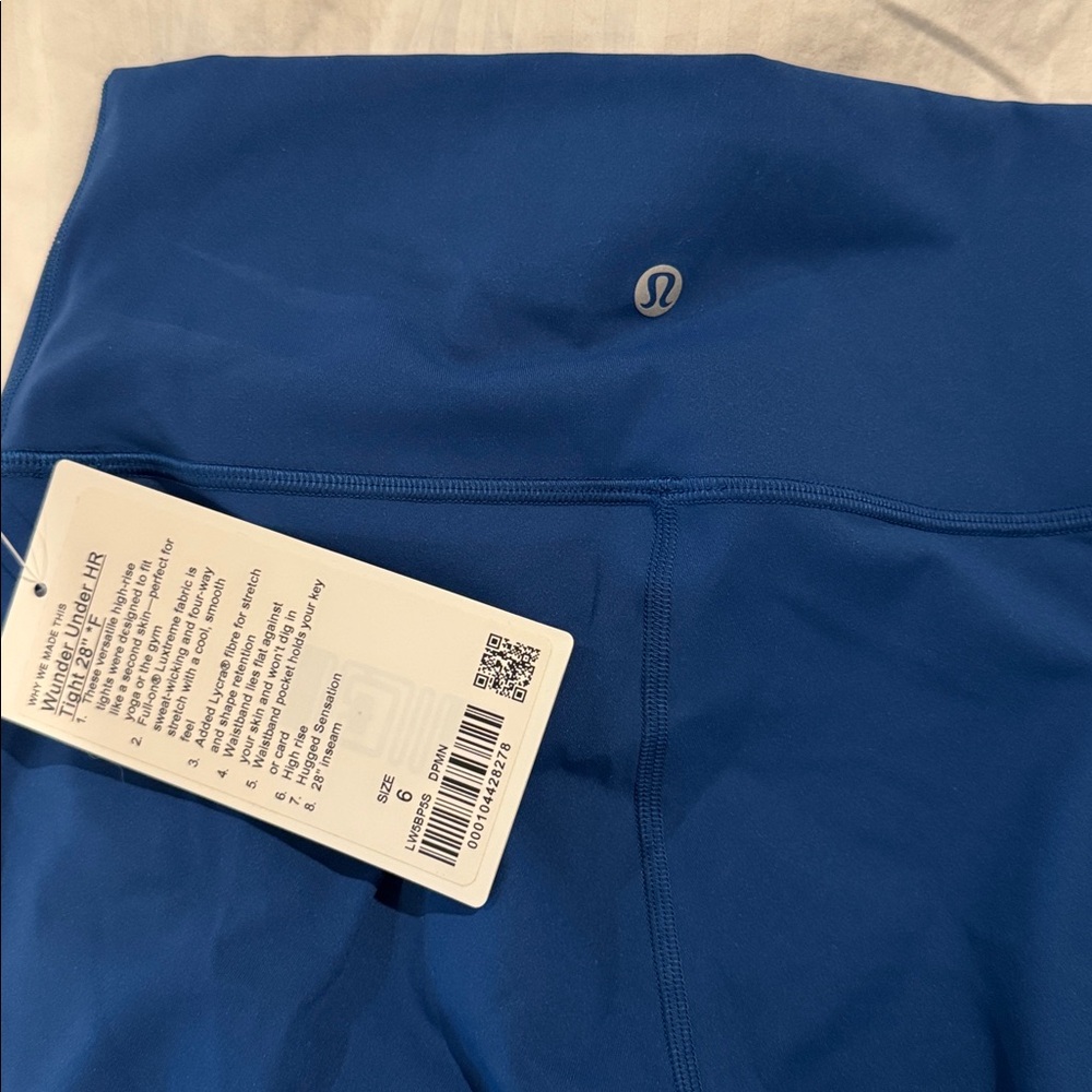 NWT lululemon athletica Teal Leggings Wunder Under, 6